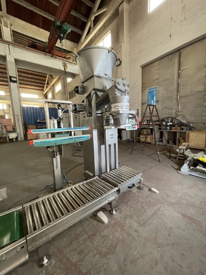 25 kg poederverpakkingsmachine voor het vullen van chemische stoffen en voedingsmiddelen in opstaande zakverpakkingen